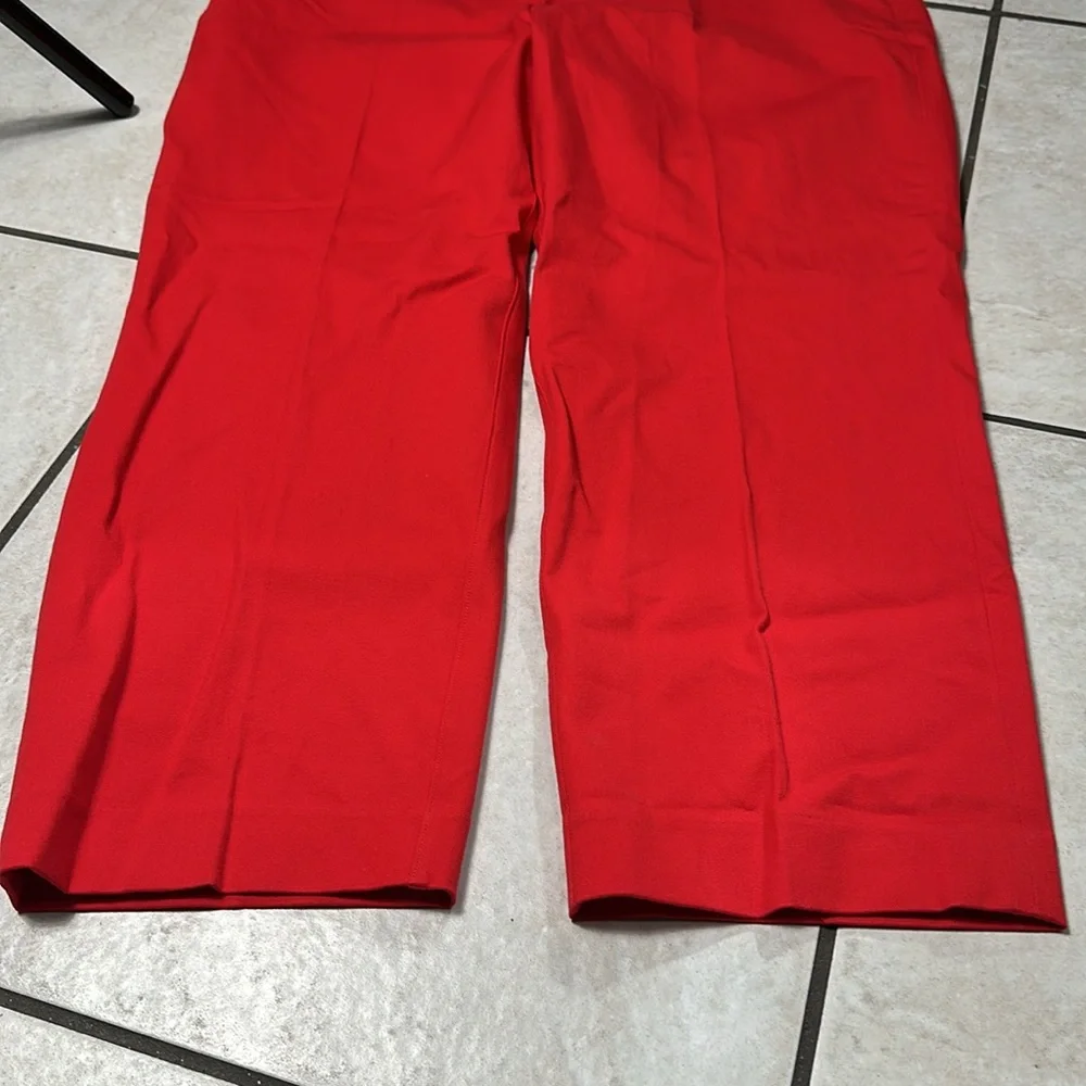 NWT SPANX On-the-Go Ankle Slim Straight Pant True‎ Red